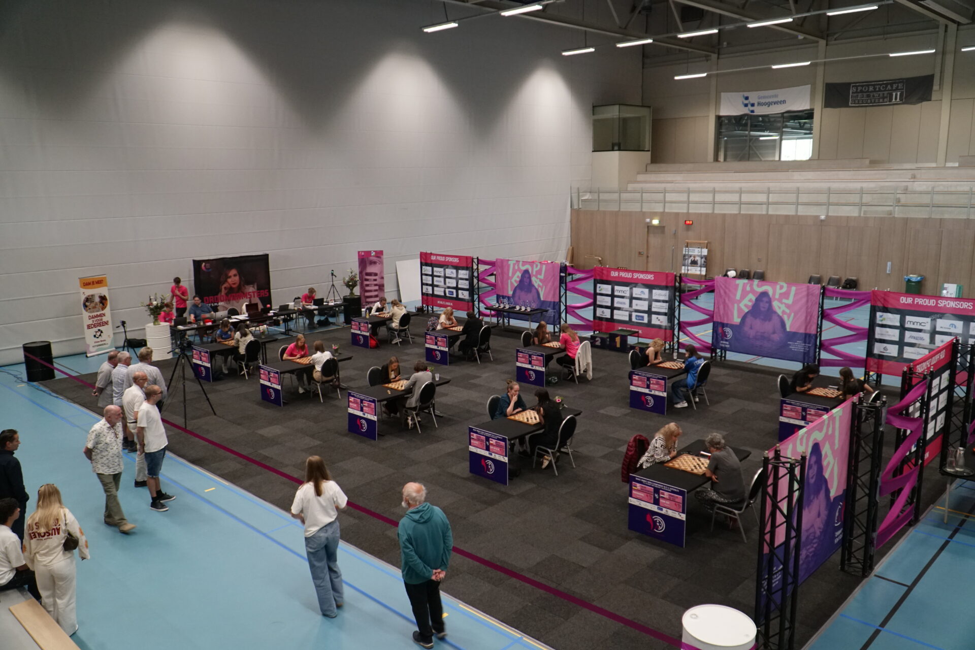 We zijn los! Het WK Blitz vrouwen 2025 is onderweg……